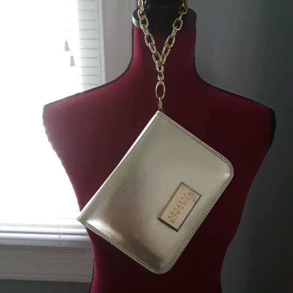 Faux Versace wristlet - Picture 1 of 4